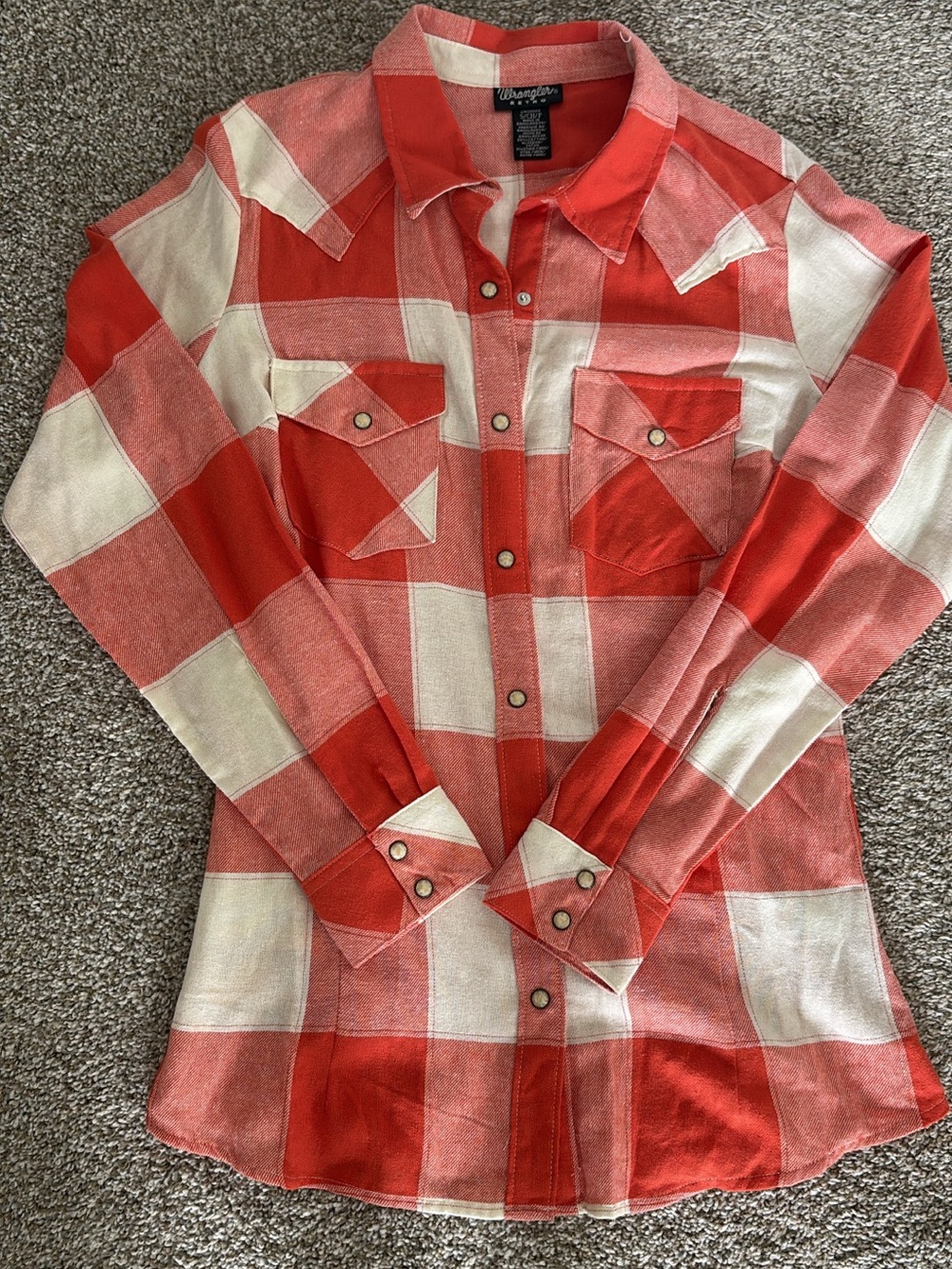 Wrangler Red and Cream Plaid Western Snap Shirt - Picture 1 of 1
